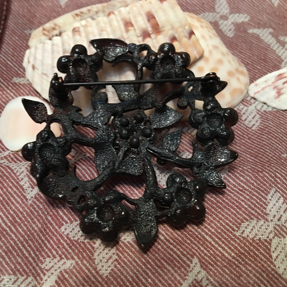 Copper Tone Pin - Picture 5 of 8
